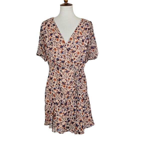 ⚡️SALE! LOFT Floral Ruffle Wrap Dress NWT - Picture 2 of 9